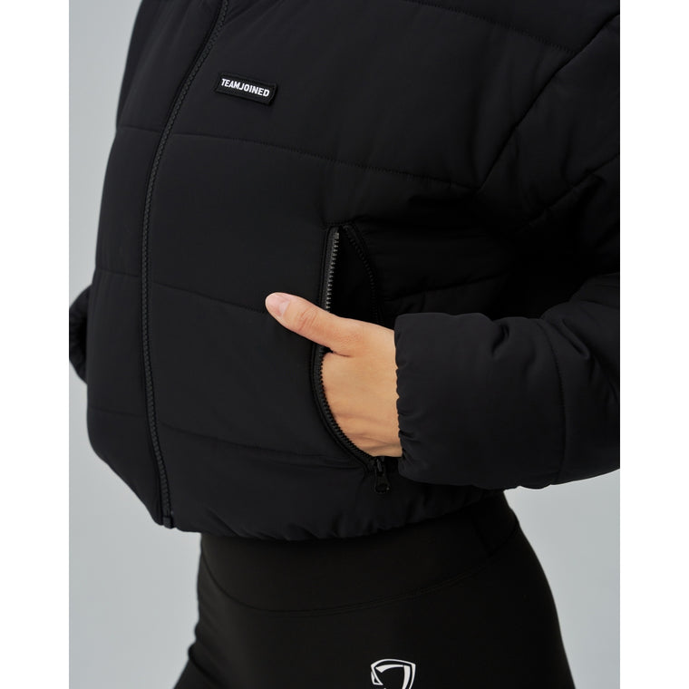 TEAMJOINED JOINED® WOMEN CROPPED TECH PADDED JACKET-BLACK
