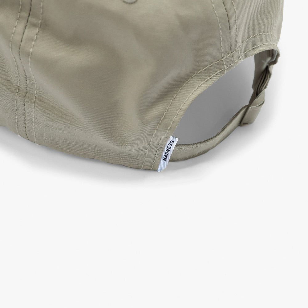 MADNESS MADNESS EMBROIDERY SNAP BACK-BEIGE