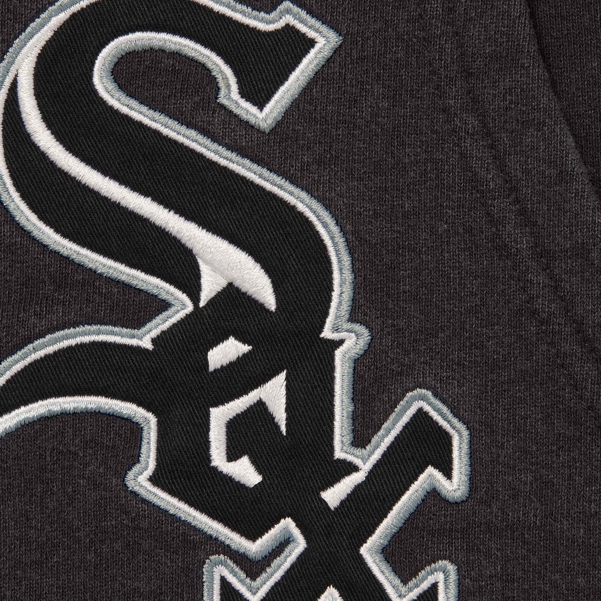 SUPREME CHICAGO WHITE SOX™ ZIP UP HOODED SWEATSHIRT-BLACK