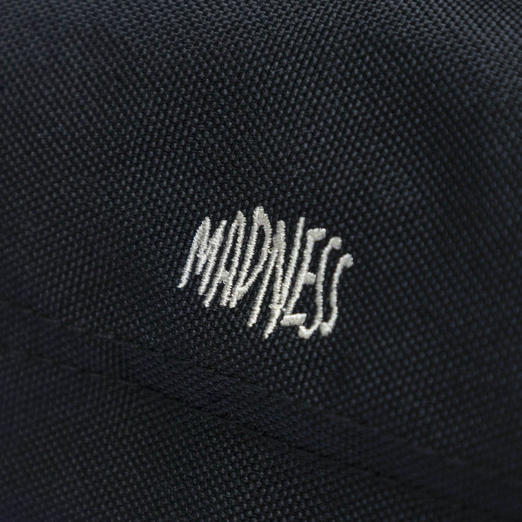 MADNESS 30L ALL-DAY BACKPACK-BLACK