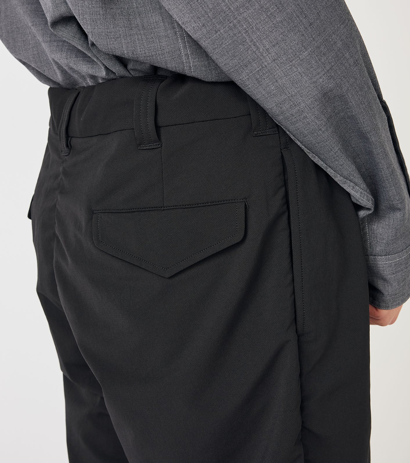 Nanamica ALPHADRY DOUBLE PLEAT SHORTS-NAVY