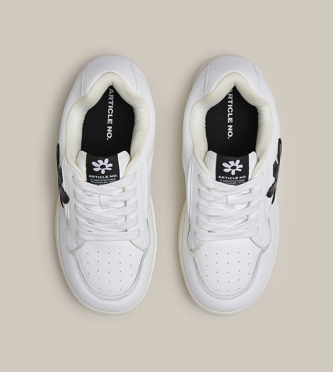 ARTICLE NO. BURGER BLACK FLORAL PATCH LOW-TOP SKATE SNEAKER-WHITE/BLACK