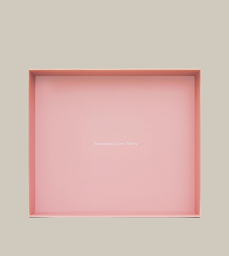 ARTICLE NO. BURGER-WHITE/PINK