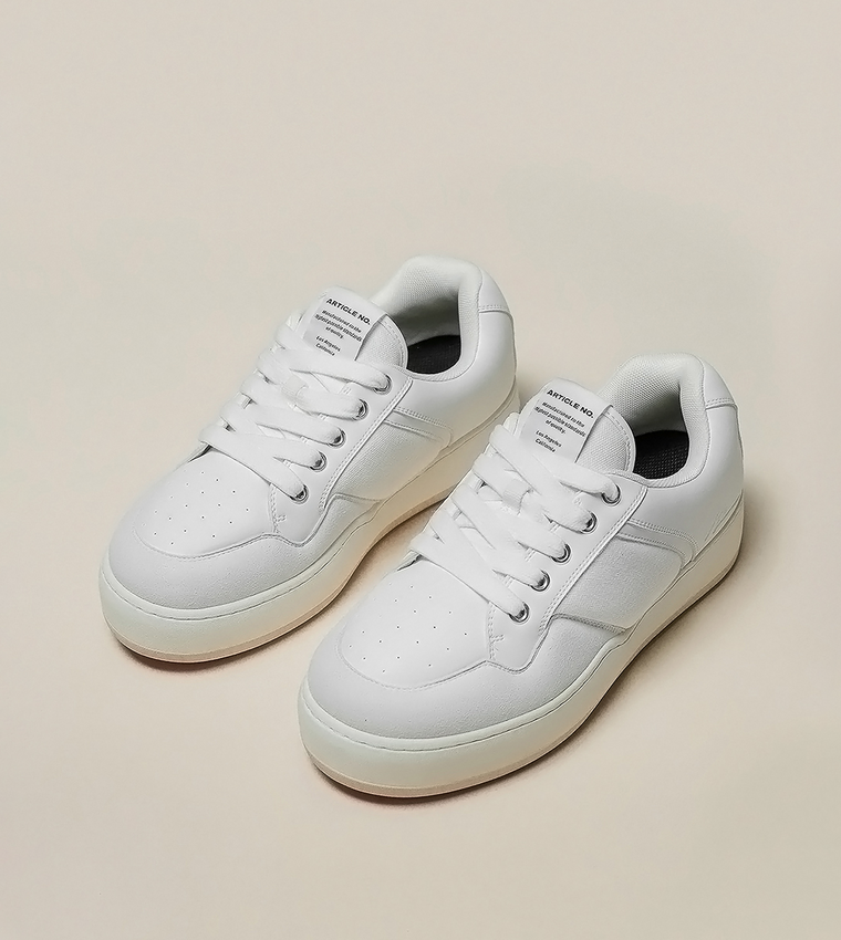 ARTICLE NO. BURGER SKATE SNEAKERS-WHITE