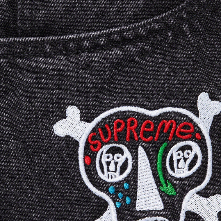 SUPREME SKULLS EMB REGULAR JEAN-BLACK