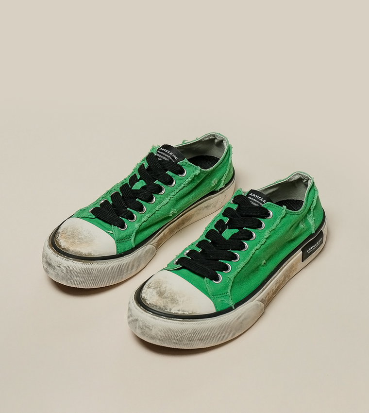 ARTICLE NO. DISTRESSED LOW-TOP SNEAKERS-GREEN DIRT