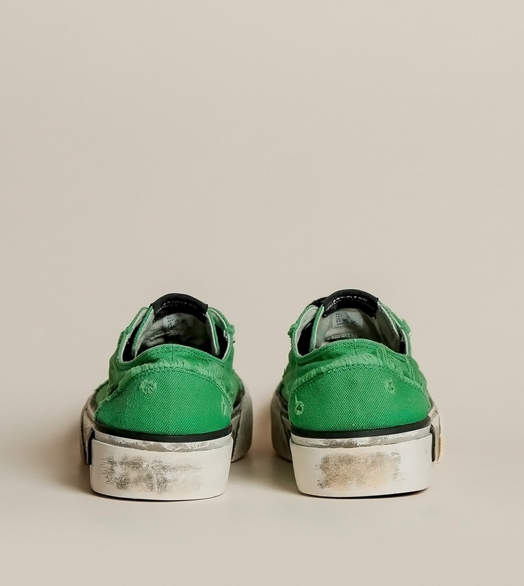 ARTICLE NO. DISTRESSED LOW-TOP SNEAKERS-GREEN DIRT