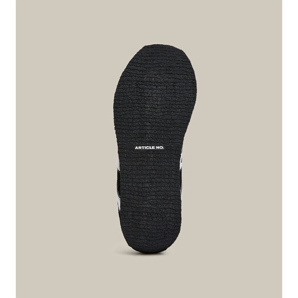 ARTICLE NO. DUNE LOW-TOP BLACK AND SILVER LOGO RUNNER-BLACK BLACK