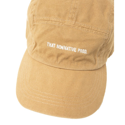 NONNATIVE DWELLER JET CAP COTTON TWILL OVERYED "THAT NONNATIVE PROD"-BEIGE