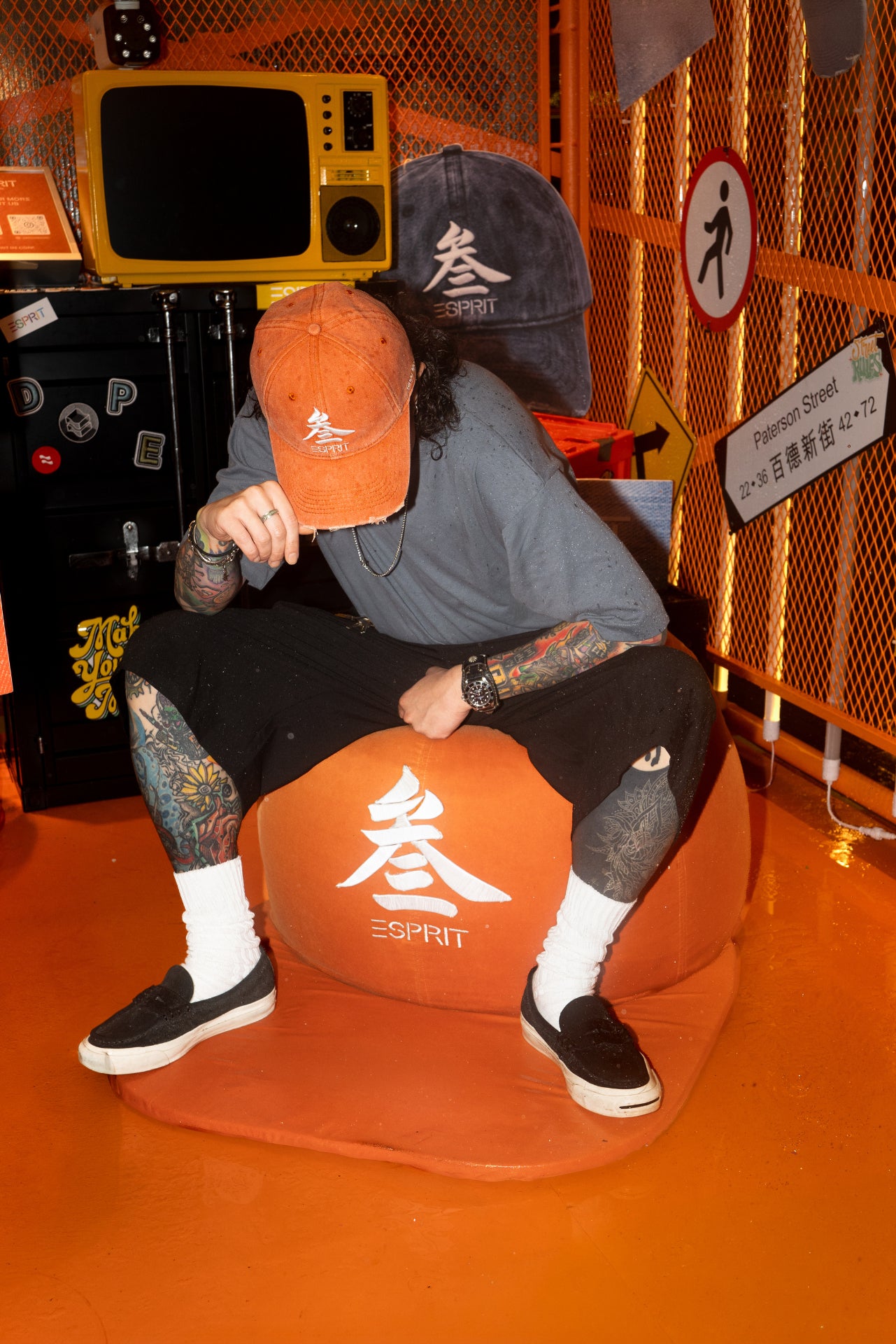 ESPRIT ESPRIT "SAN" WASHED DISTRESSED BASEBALL CAP-ORANGE