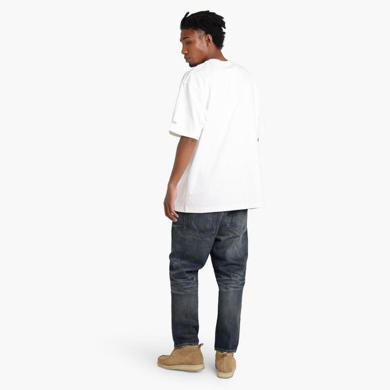 MADNESS ESSENTIAL LABEL TEE-WHITE