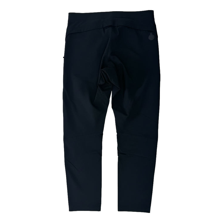 OPEN DIALOGUE ZIP POCKET PANTS-BLACK