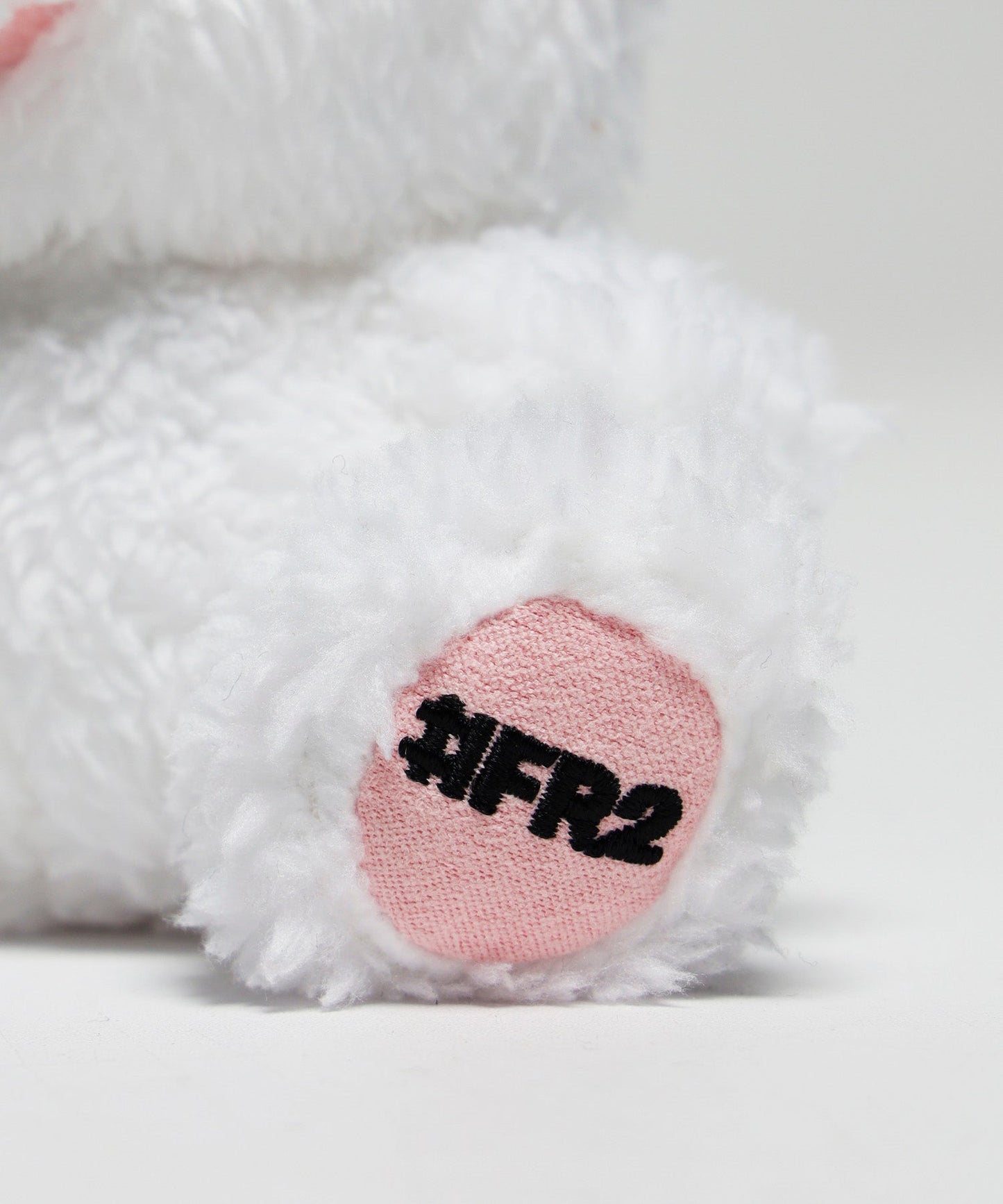 #FR2 JUMPOO PLUSH TOY(15CM/25CM/35CM)-WHITE