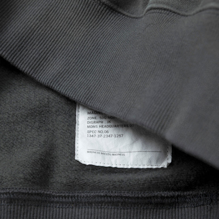 MADNESS VERSATILE FADED CREW SWEATER-RAPHITE