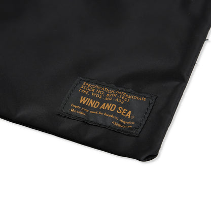 WIND AND SEA MILITARY SURPLUS SACOCHE-BLACK