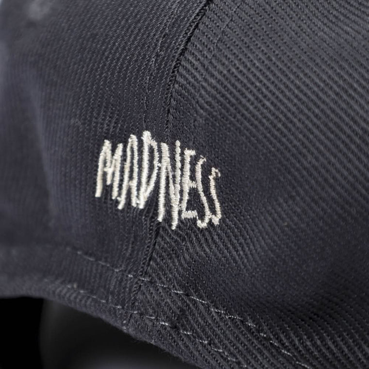 MADNESS MN-TEAM LOGO 6P CAP (FABRIC BY JAPAN)-NAVY