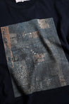 FUNDAMENTAL FA26TE15 / PRINTED BORO TEE-NAVY
