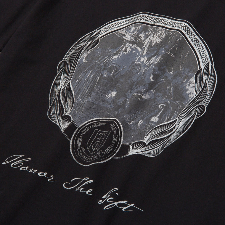 HONOR THE GIFT PAST AND FUTURE SS TEE-BLACK
