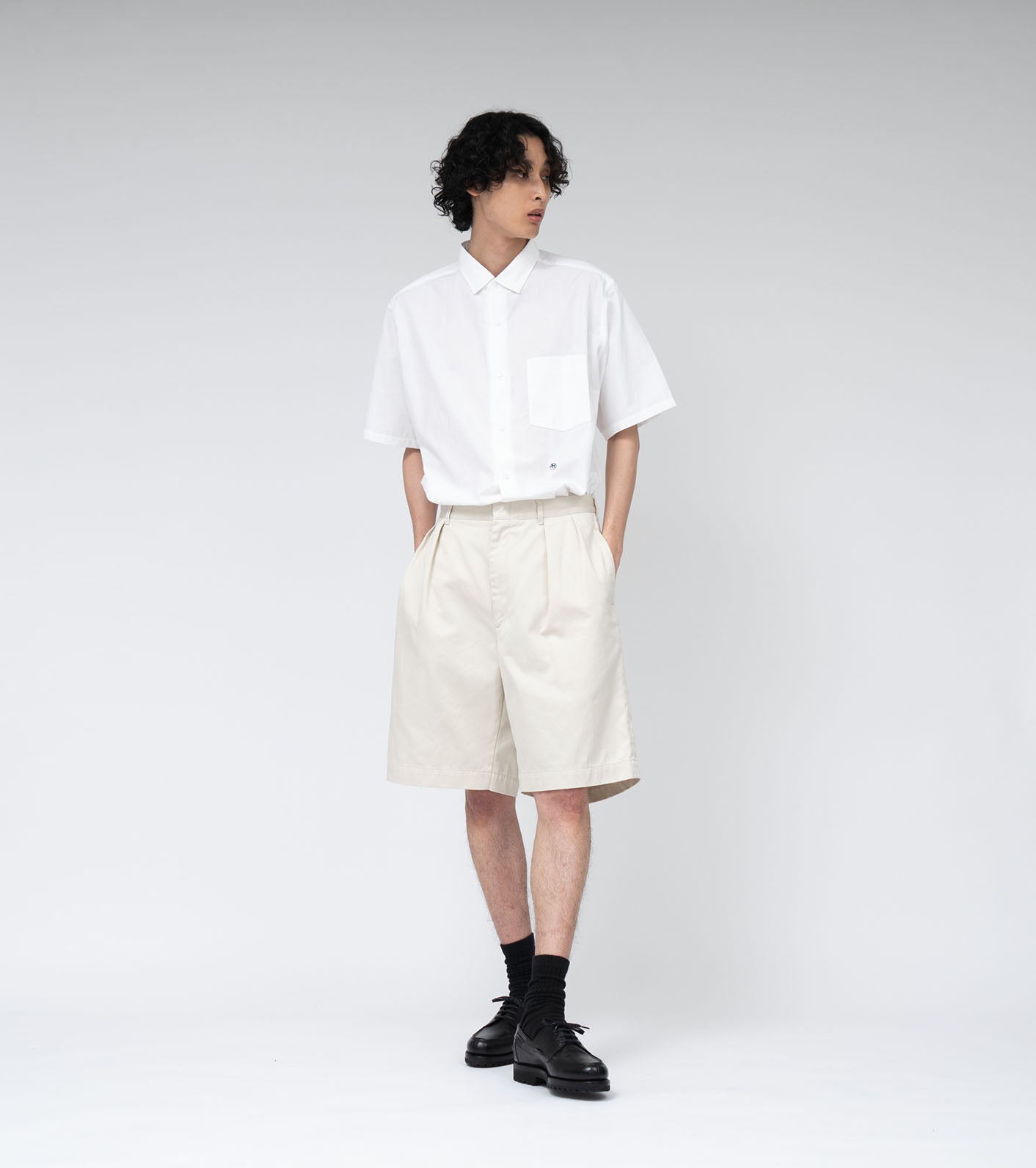 Nanamica REGULAR COLLAR WIND S/S SHIRT-WHITE