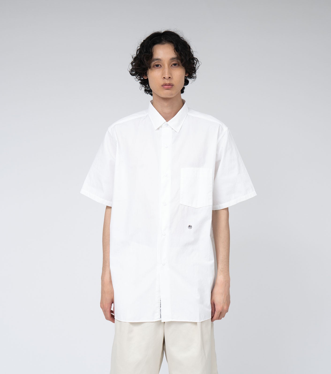 Nanamica REGULAR COLLAR WIND S/S SHIRT-WHITE