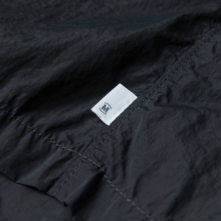 MADNESS RHOMBUS LOGO NYLON ESSENTIAL SHORTS (17")-BLACK