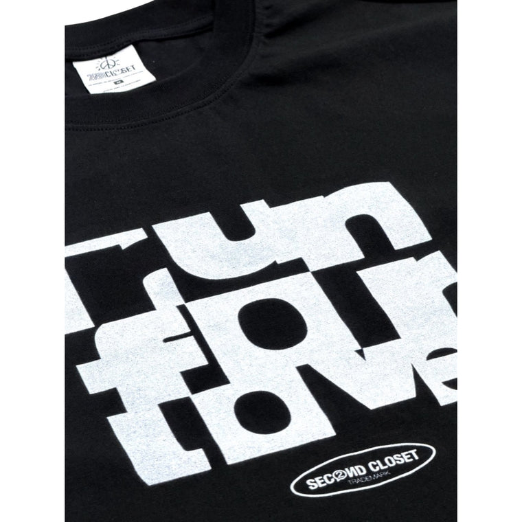 2ND CLOSET RUN FOR LOVE TEE-BLACK