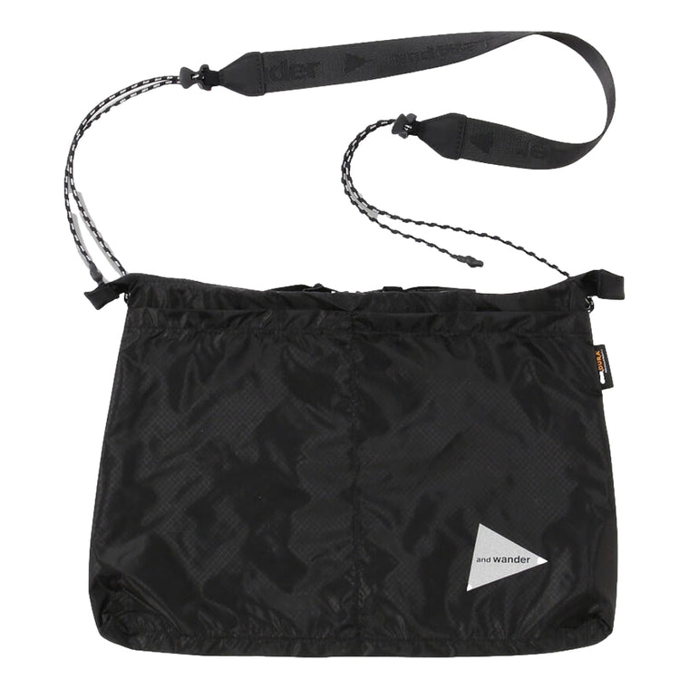 AND WANDER SIL SACOCHE-BLACK