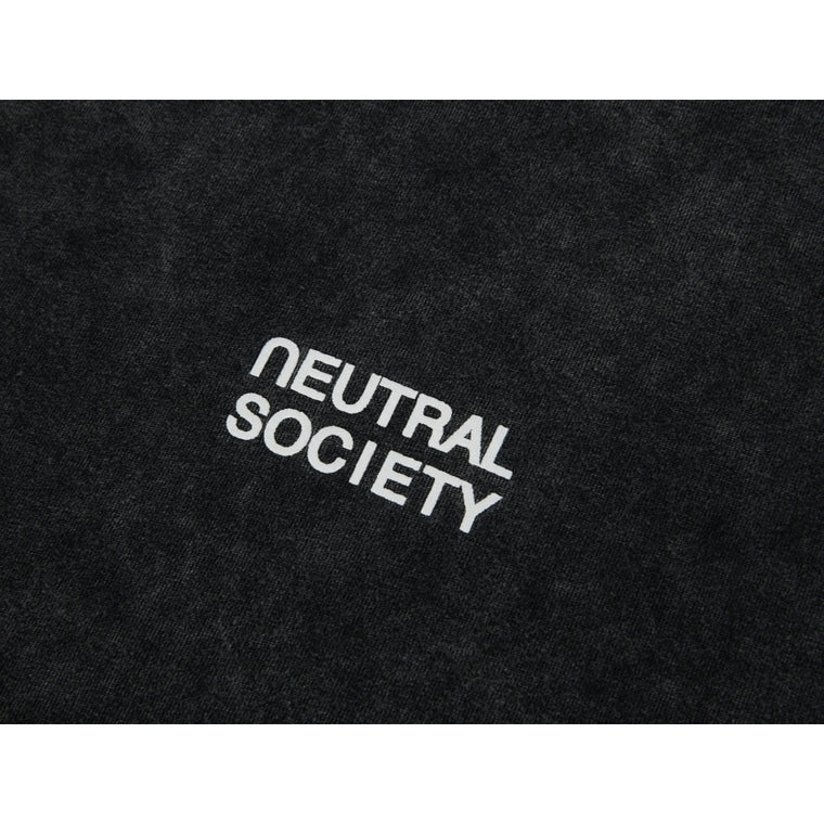 NEUTRAL SOCIETY SNOW WASH LOGO TEE-BLACK