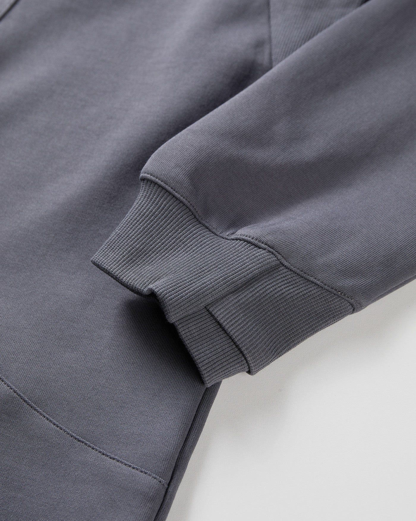 NINE POINT NINE SPIRAL TECH PANEL TEE-KHAKI