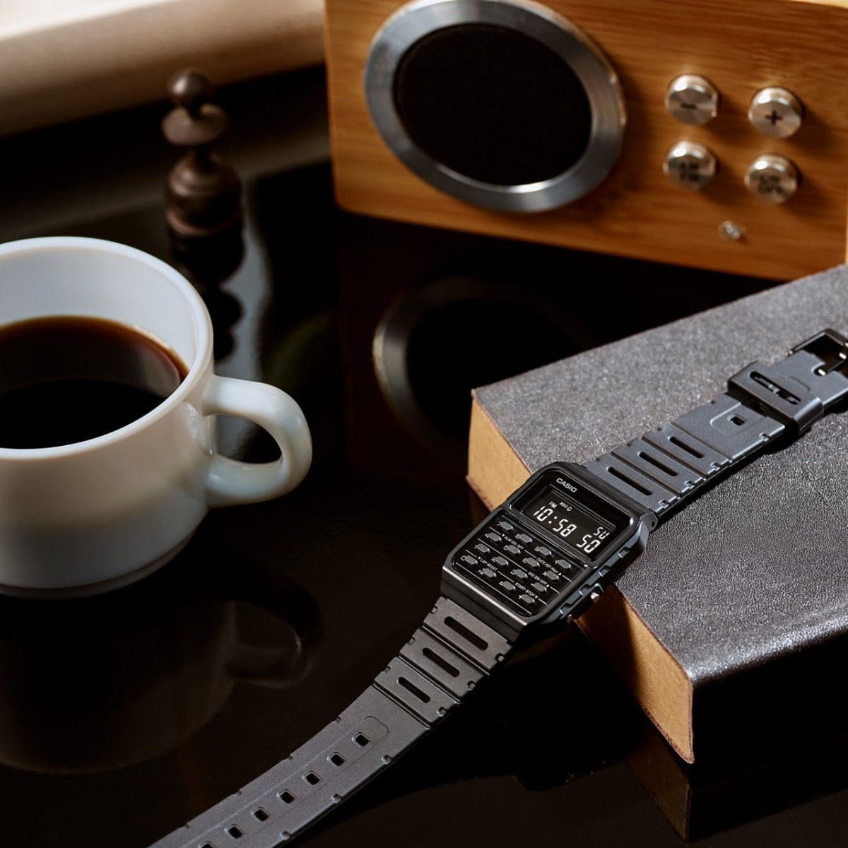 CASIO VINTAGE GENERAL LINE CALCULATOR WATCH-BLACK