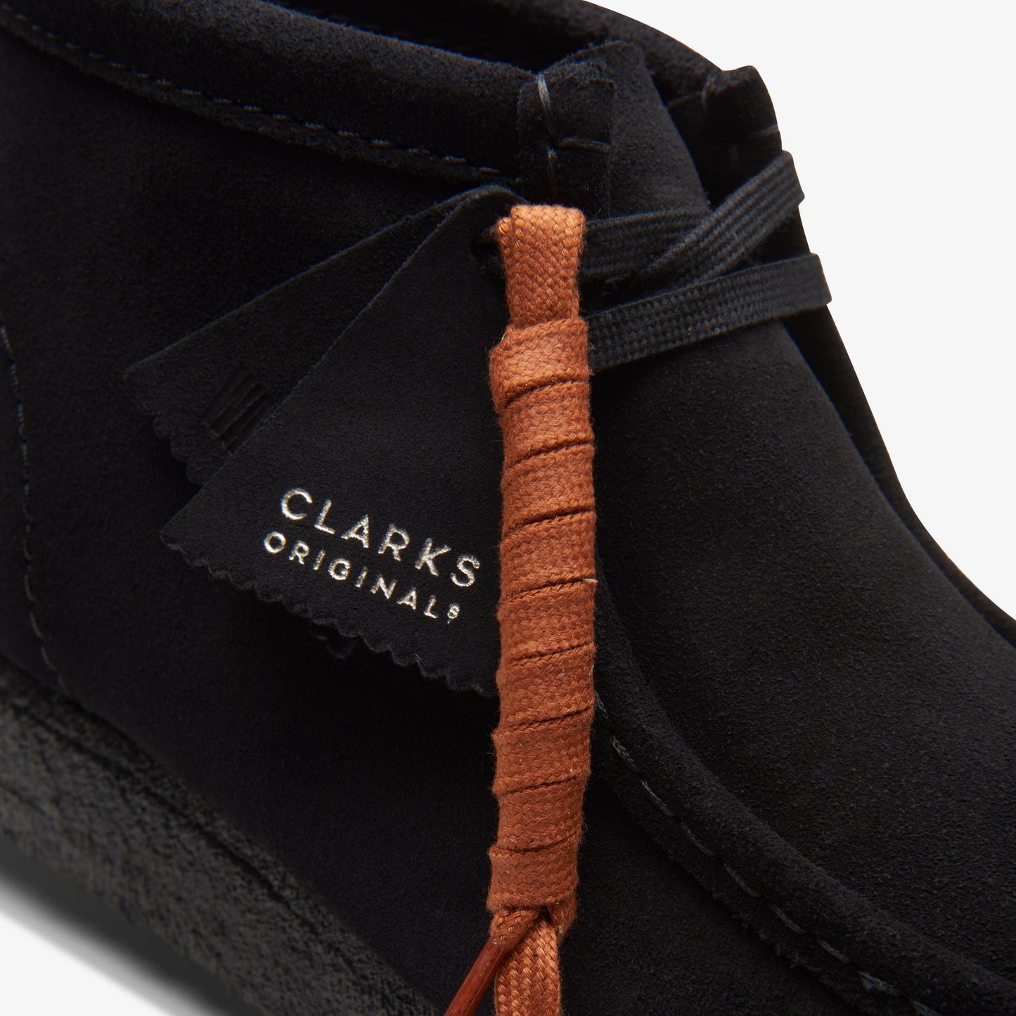CLARKS ORIGINAL WALLABEE BOOT-BLACK SUEDE
