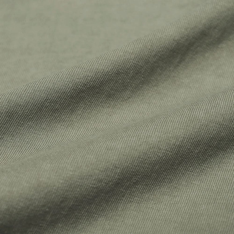 MADNESS WASHED PRINT TEE-OLIVE