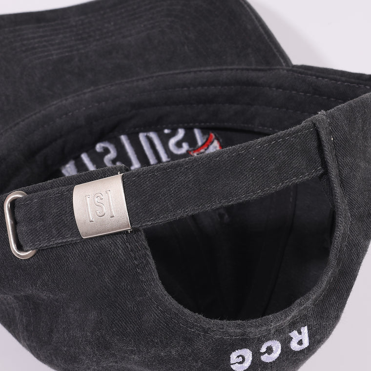 A[S]USL X RED CAP GIRL SNOW WASH DAD CAP-BLACK