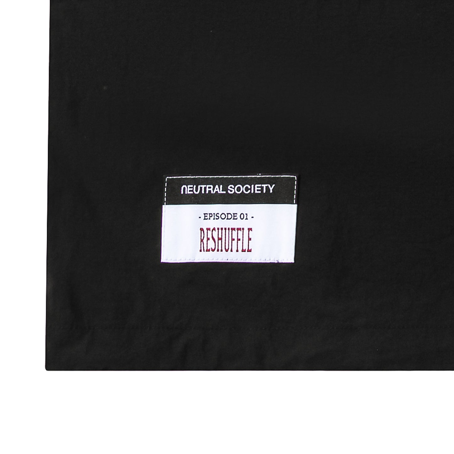 NEUTRAL SOCIETY ZIPPER POCKET TECH. BIG TEE-BLACK