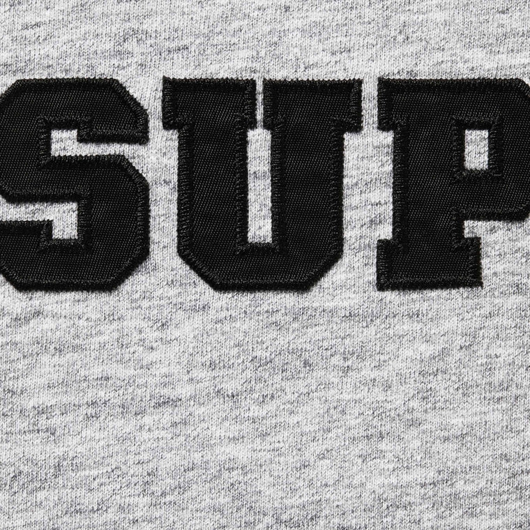 SUPREME COLLEGIATE APPLIQUE S/S TOP-HEATHER GREY