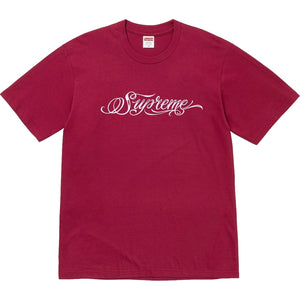 SUPREME SCRIPT TEE-CARDINAL