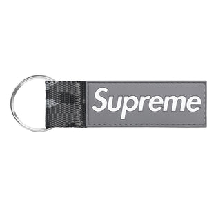 SUPREME WEBBING KEYCHAIN-SNOW CAMO
