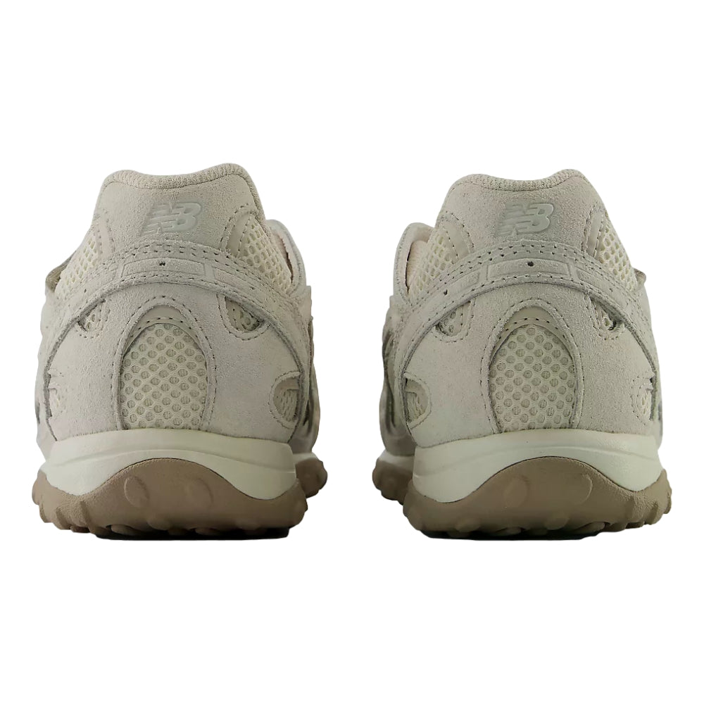 NEW BALANCE 204V-TURTLEDOVE WITH TIMBERWOLF